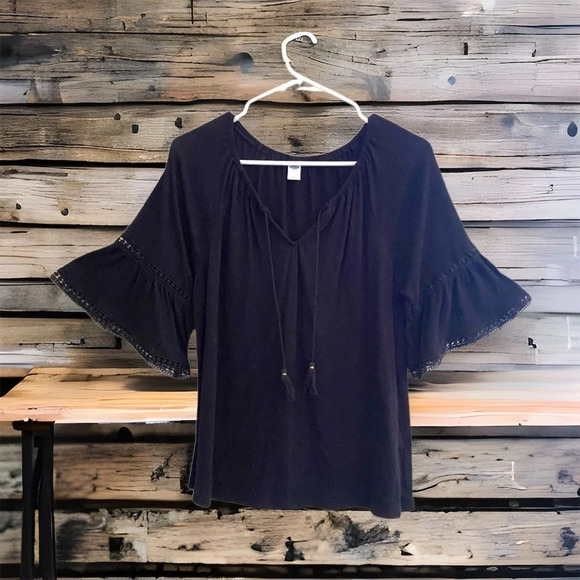NWOT Black summer shirt - Picture 1 of 3
